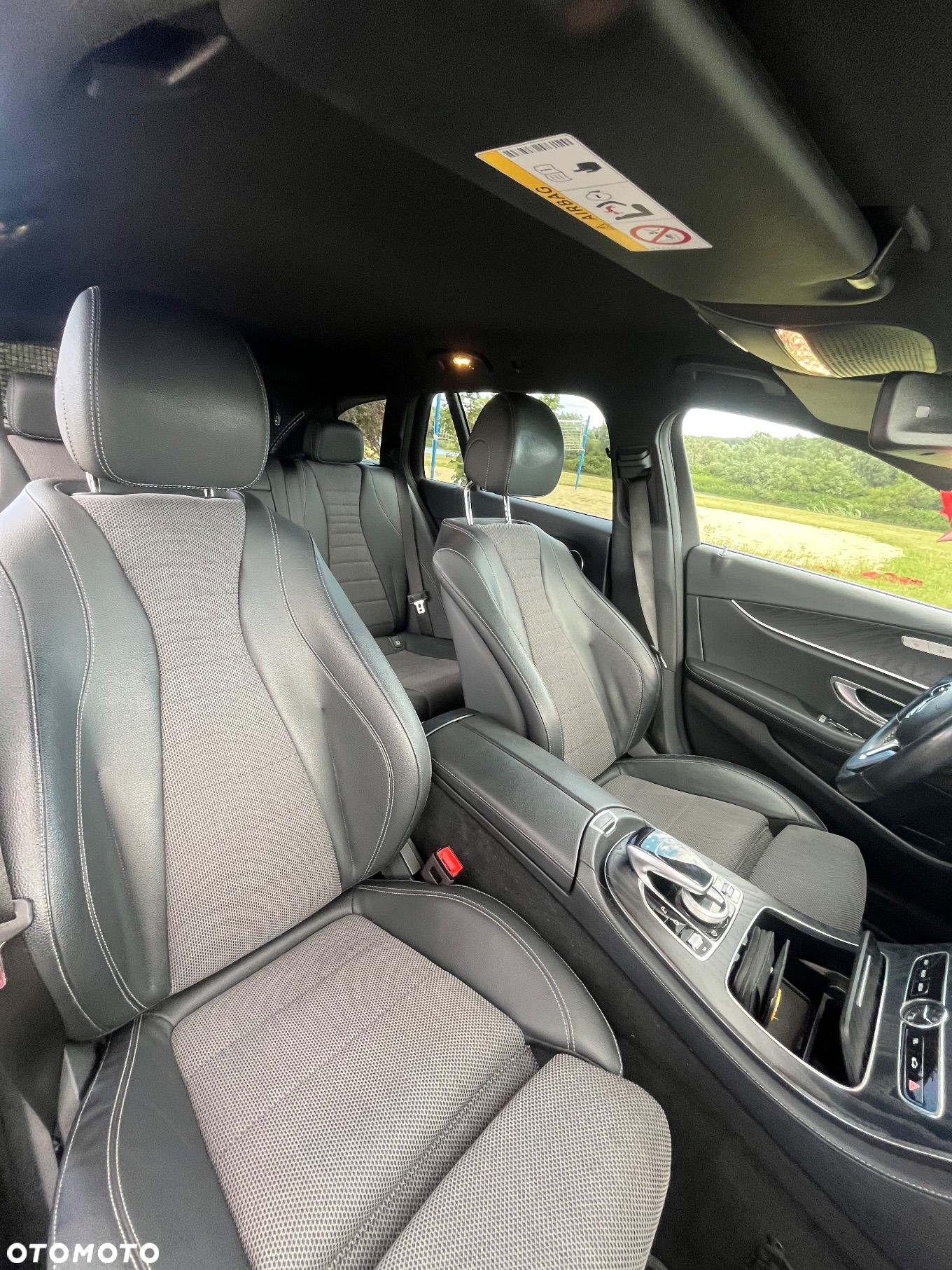 Mercedes-Benz Klasa E 220 d T 9G-TRONIC Sportstyle Edition - 12