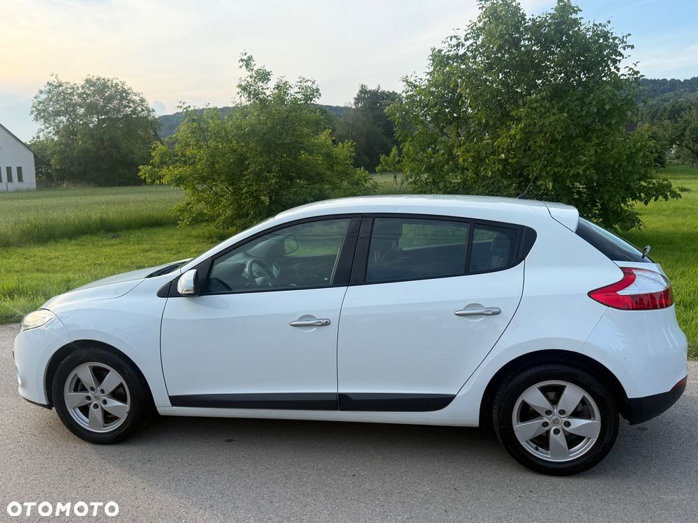 Renault Megane 1.6 16V Dynamique Euro5 - 7