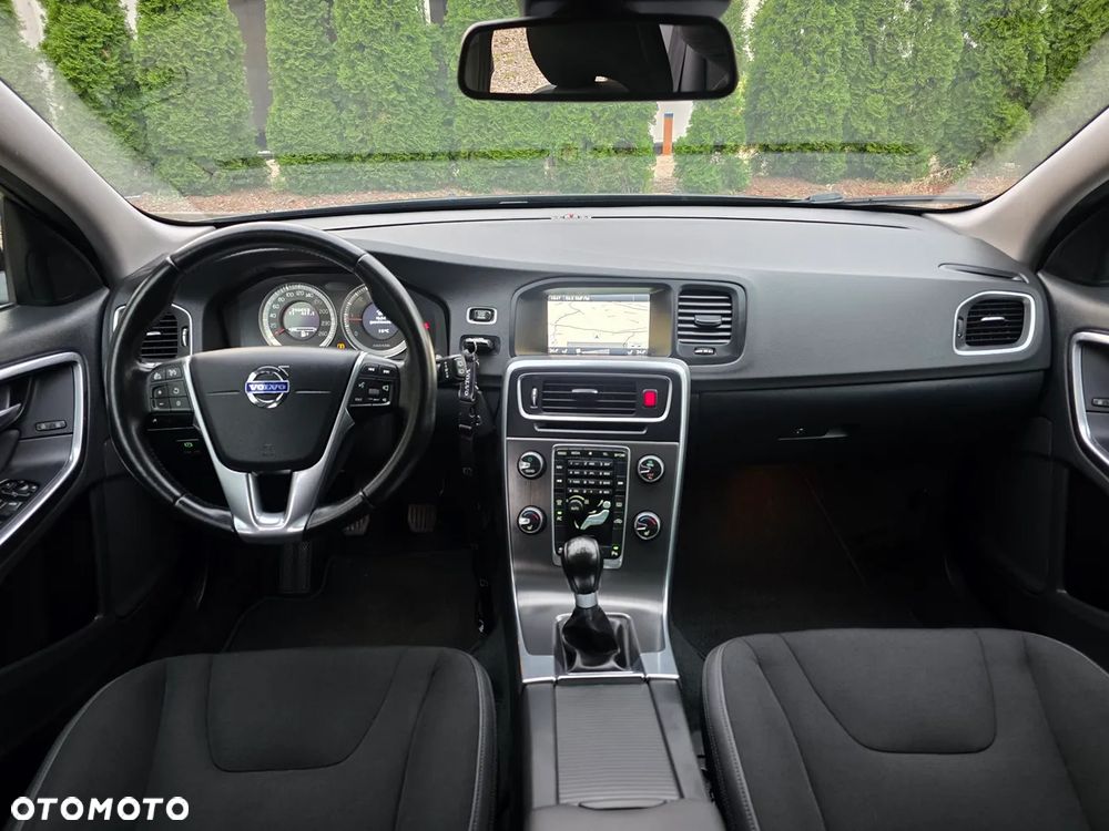 Volvo V60 - 23