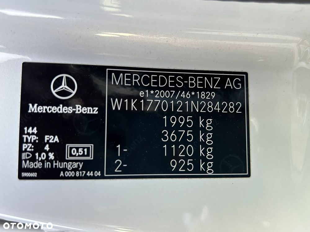 Mercedes-Benz Klasa A 200 d 4-Matic AMG Line 8G-DCT - 30