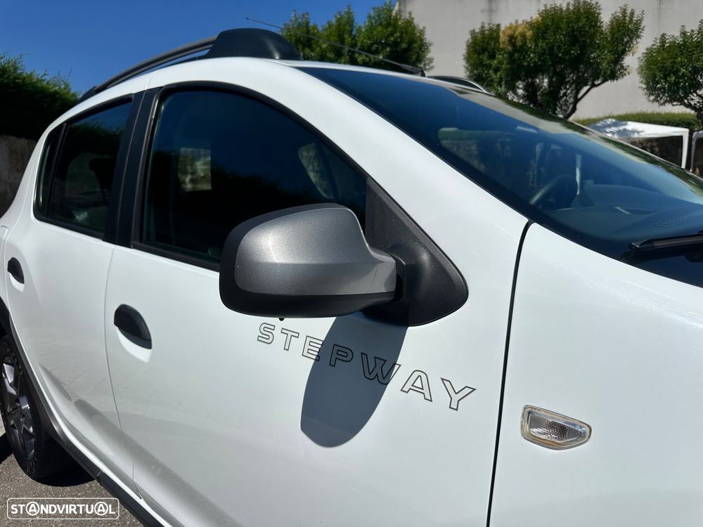 Dacia Sandero 0.9 TCe SL Stepway of Life - 13
