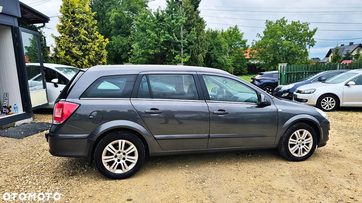 Opel Astra 1.6 Cosmo - 11