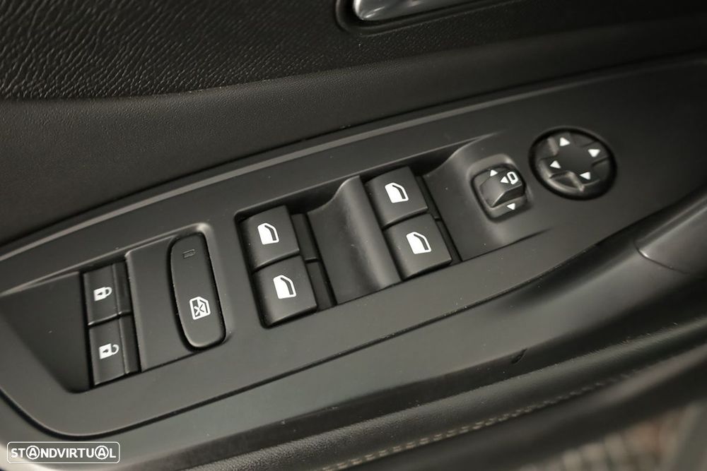 Peugeot 308 SW - 18