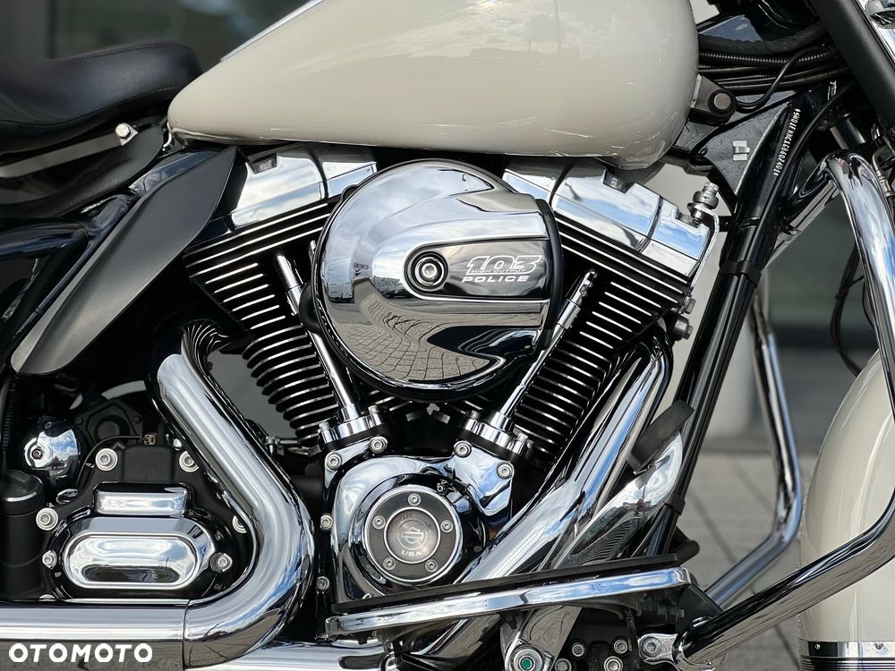 Harley-Davidson FLHT Electra Glide Standard - 20