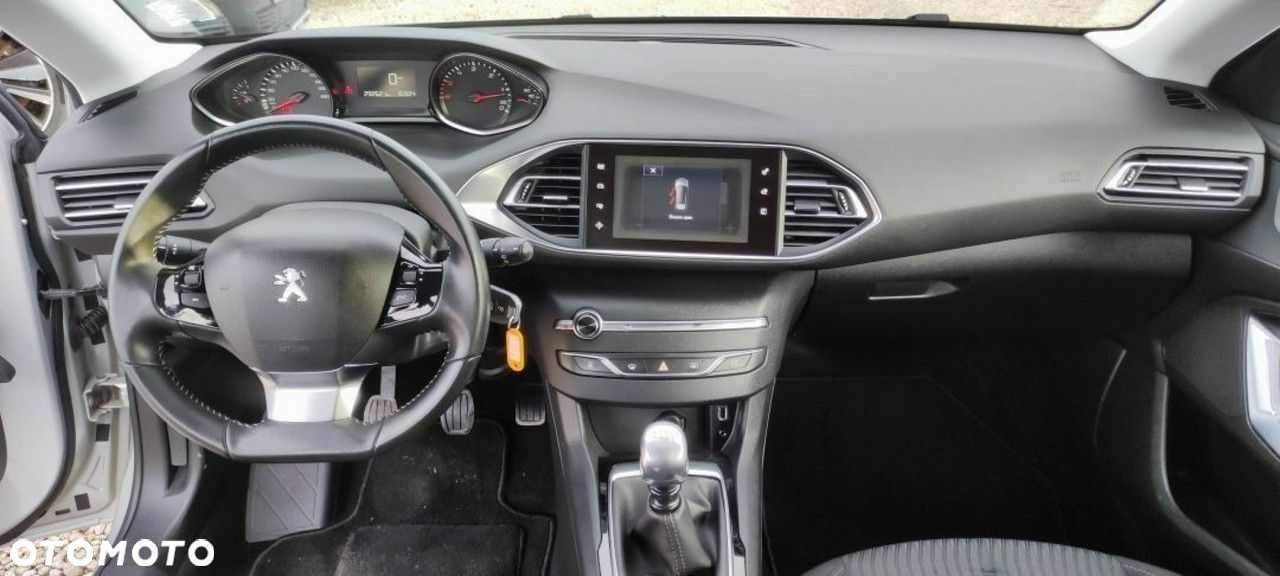 Peugeot 308 - 7