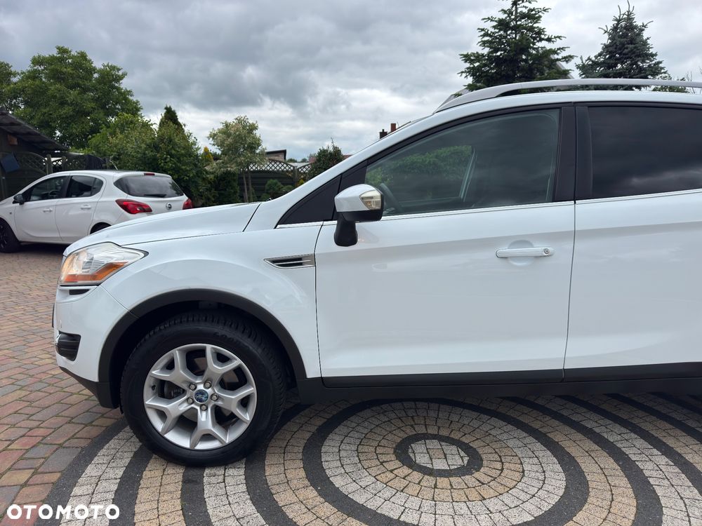 Ford Kuga - 12