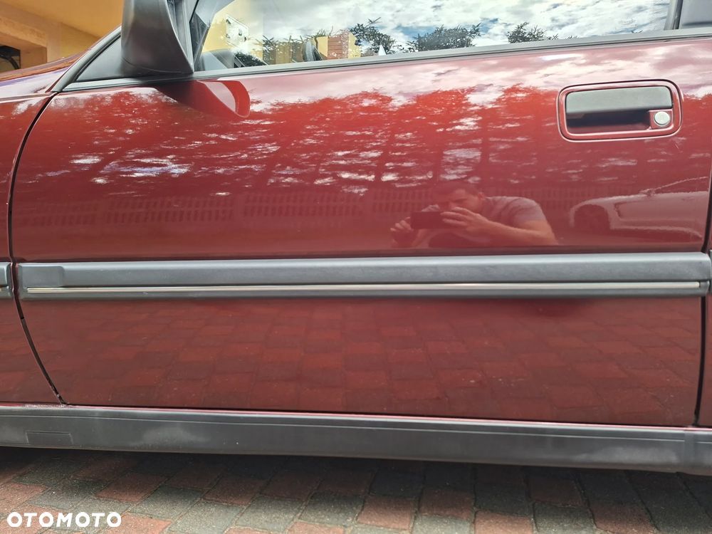 Opel Omega 2.4i GL - 17