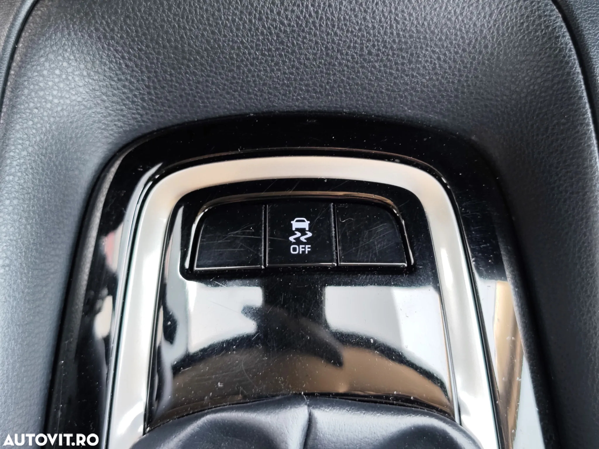 Toyota Corolla - 22