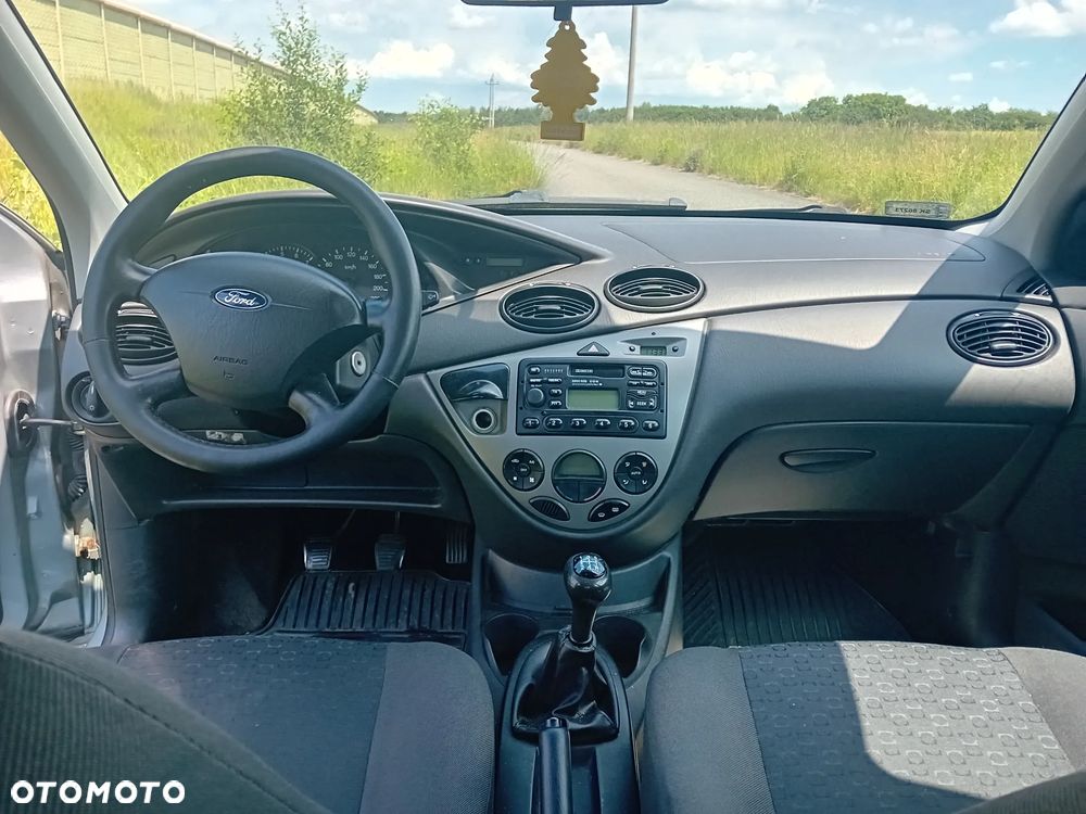 Ford Focus 1.6 Comfort X / 100 - 5