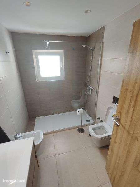 Moradia T2+1 mobilada e equipada disponível em Maio - Grande imagem: 5/5