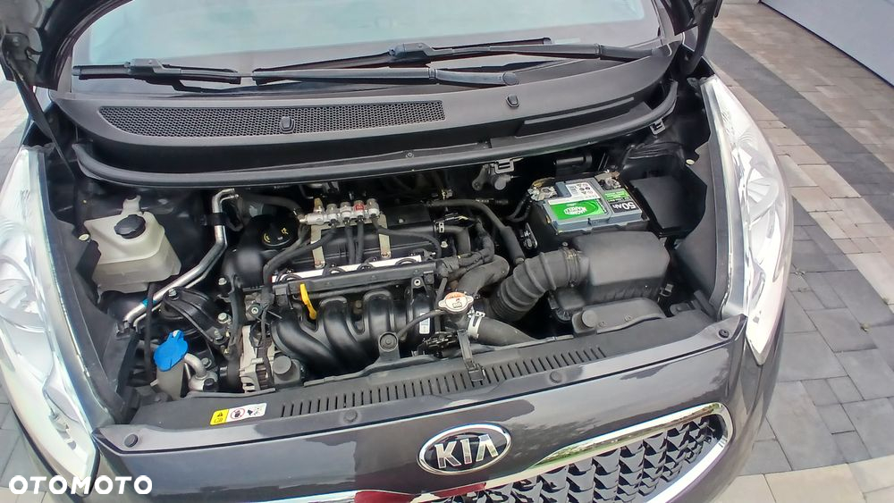Kia Venga 1.4 Business Line - 11
