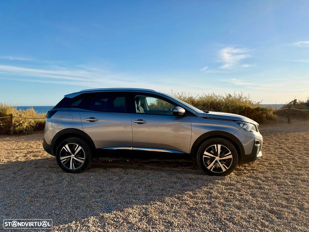 Peugeot 3008 1.5 BlueHDi Allure EAT8 - 3