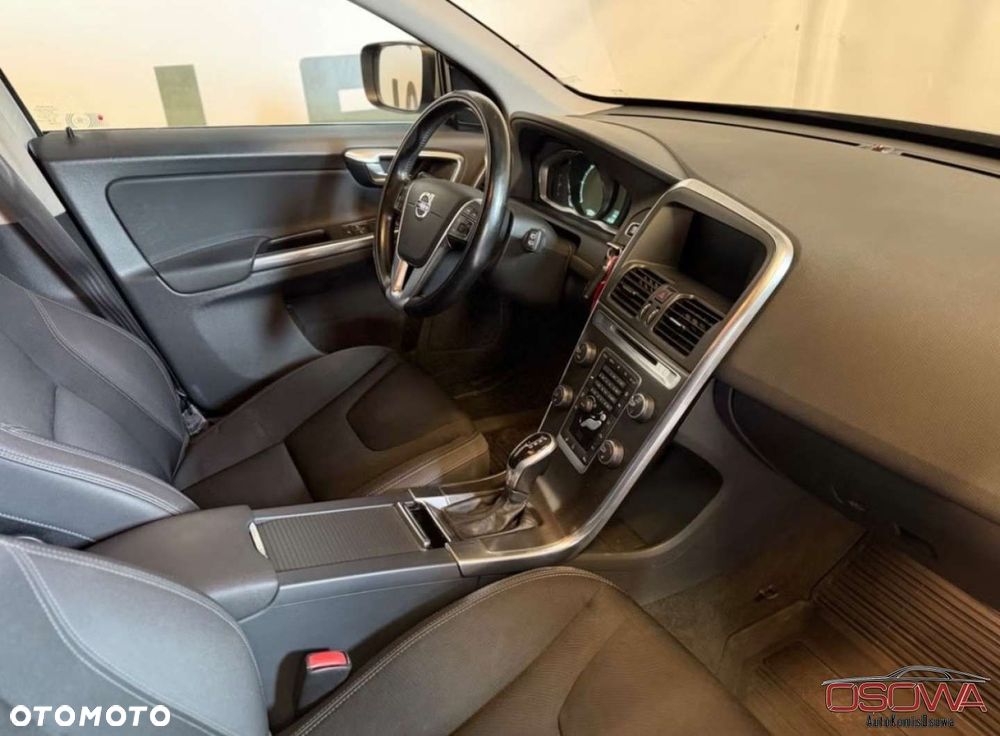 Volvo XC 60 D4 Geartronic Momentum - 12