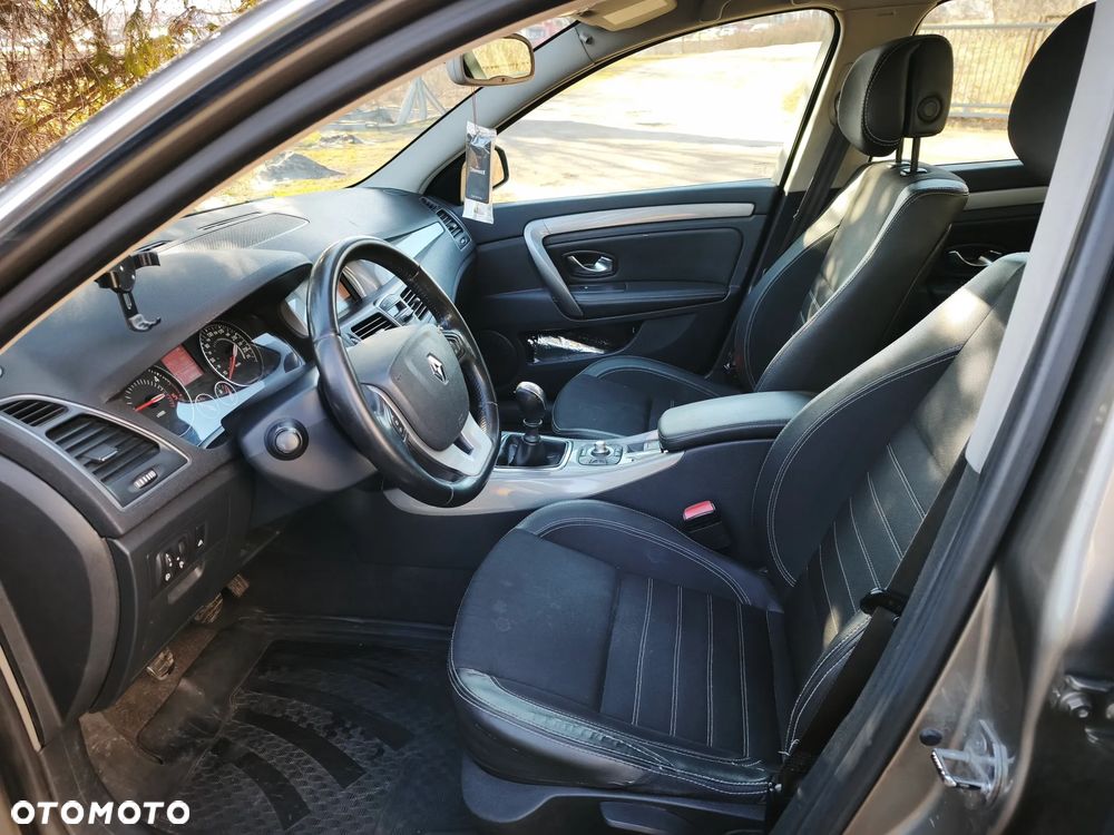 Renault Laguna 2.0 dCi Black Edition - 7