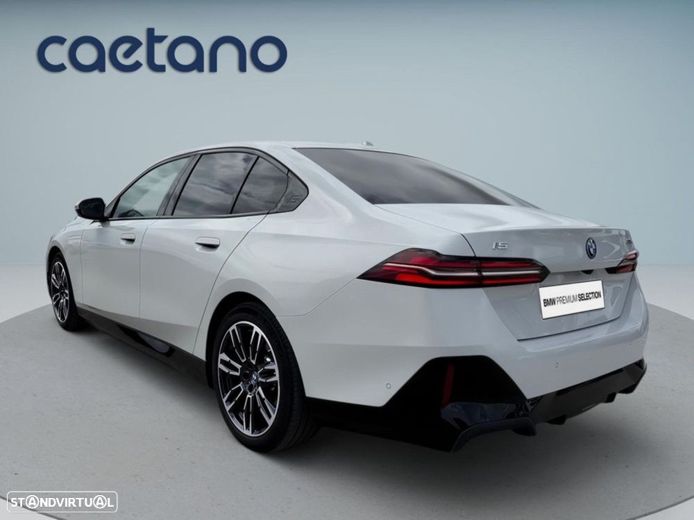 BMW i5 eDrive40 Pack Desportivo M - 6