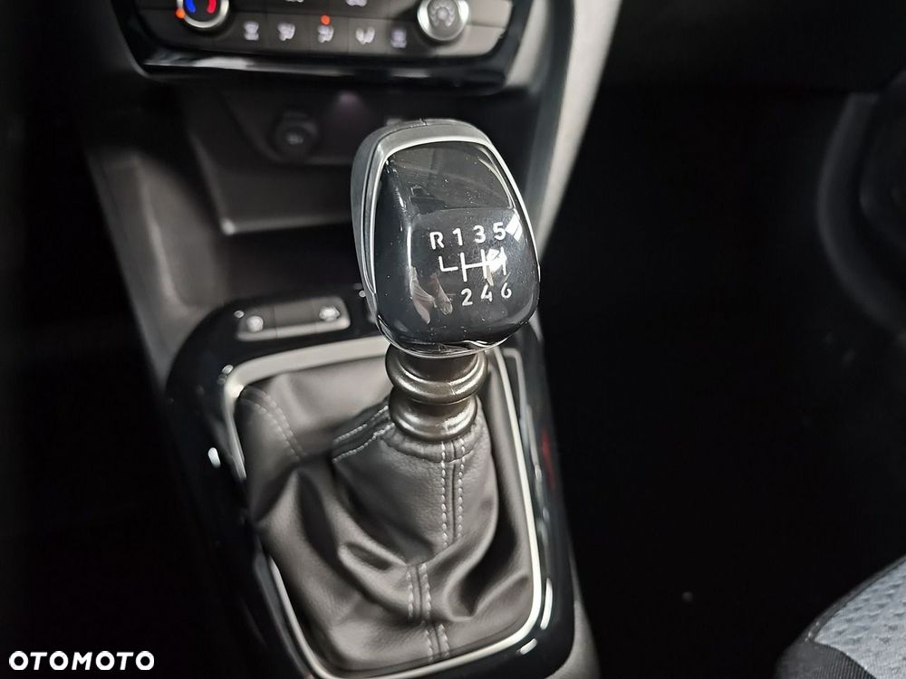 Opel Corsa - 17