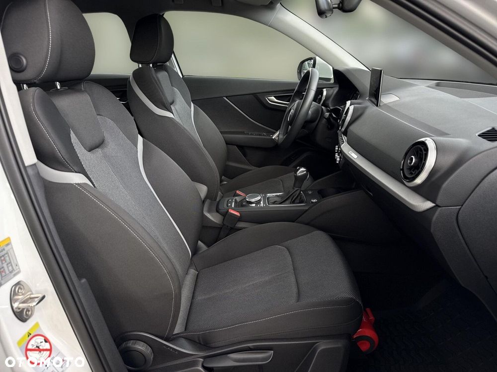 Audi Q2 35 TFSI Advanced S tronic - 14