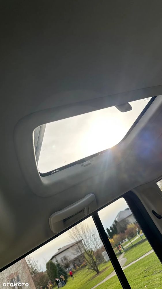 Jeep Commander 3.0 CRD Overland - 22