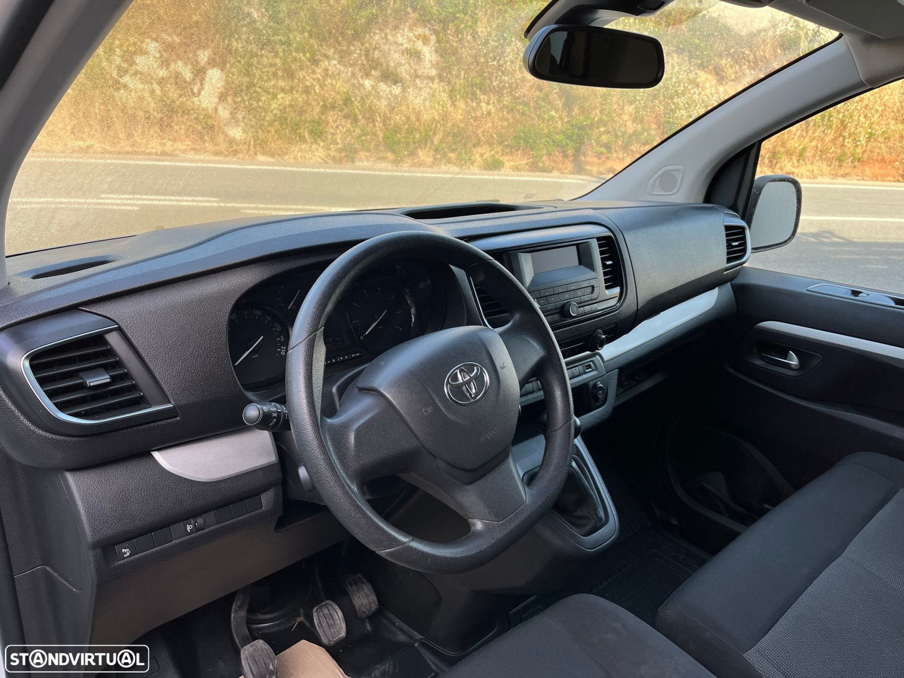 Toyota Proace Verso 1.5 D-4D L2 1.2T Comfort 9L PDL - 9