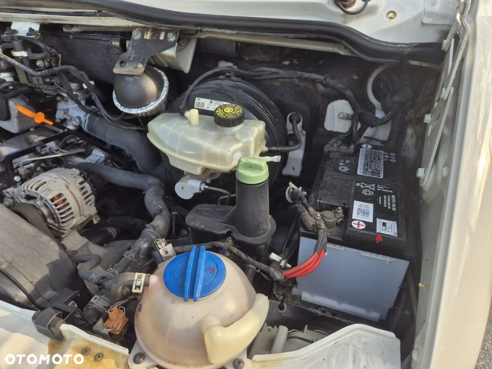 Volkswagen LT46 2.5TDi 109KM/ Skrzynia +kufer/ - 21
