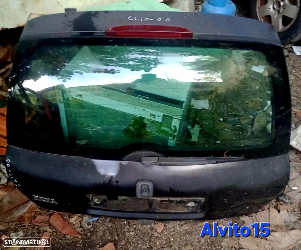 Tampa da mala Renault Clio  2000 - 1