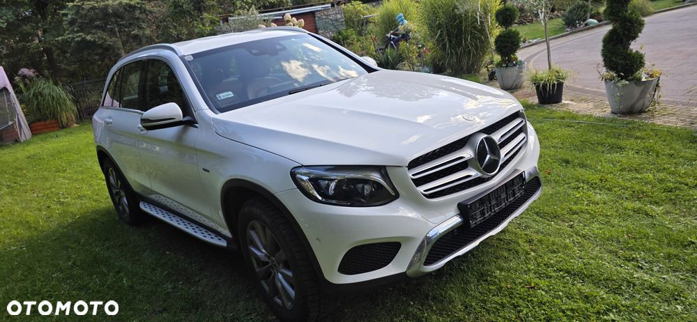 Mercedes-Benz GLC - 4