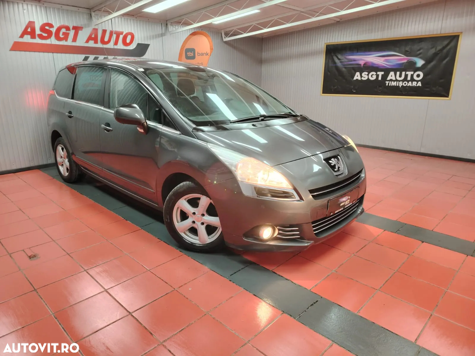 Peugeot 5008 - 3