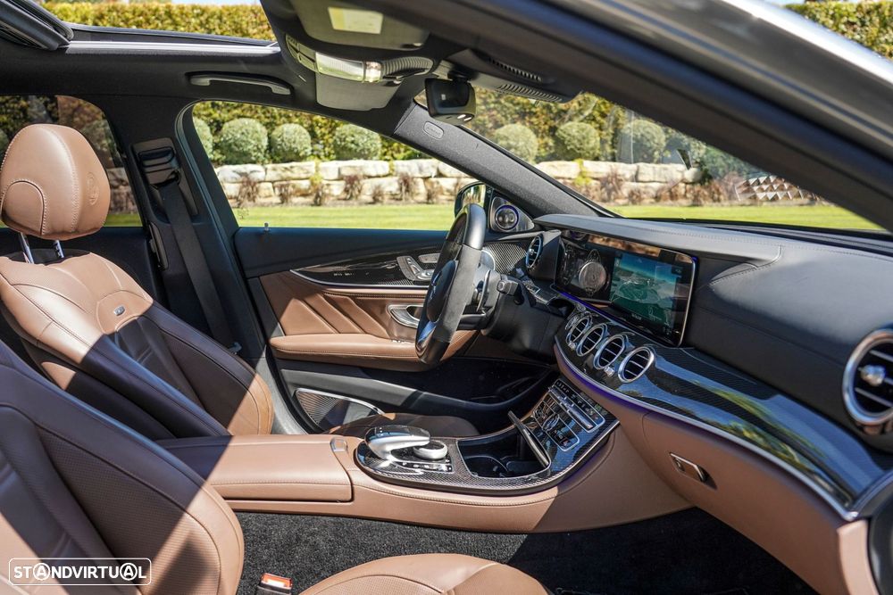 Mercedes-Benz E 63 AMG S 4-Matic+ - 23