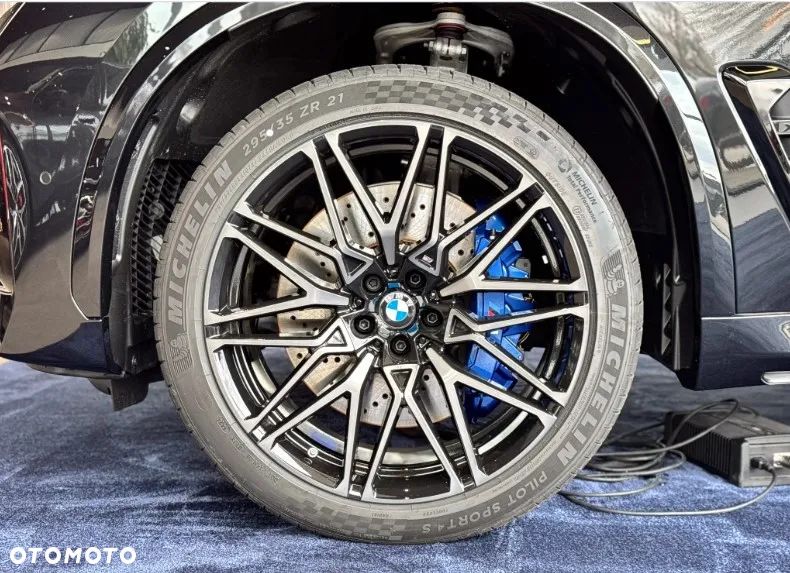 BMW X5 M Competition - 11