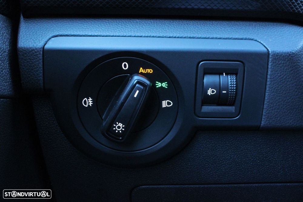 VW T-Cross 1.0 TSI Life DSG - 17