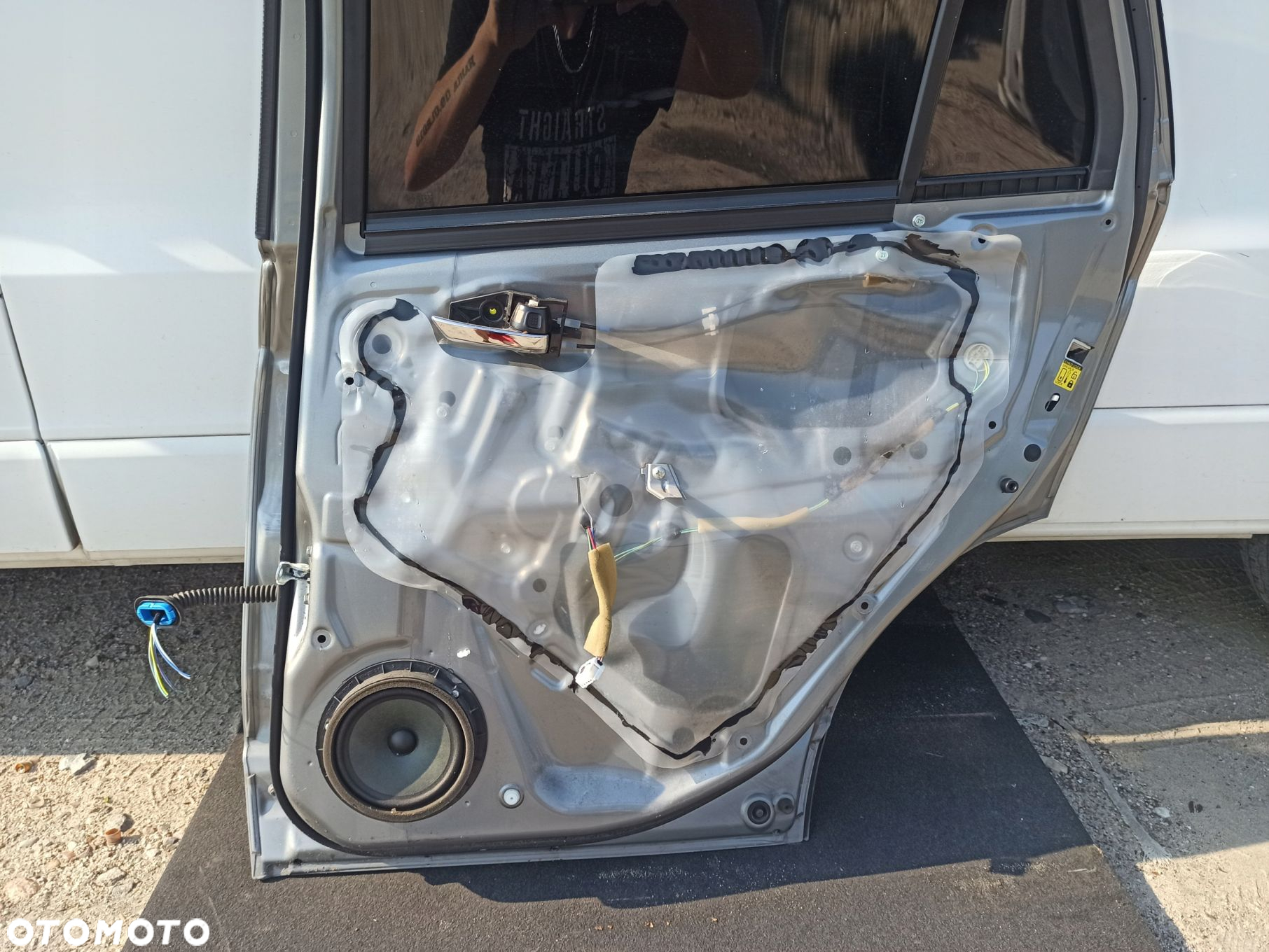Drzwi prawy tył kompletne SUZUKI SX4 S-CROSS ZCD 13-21 - 15