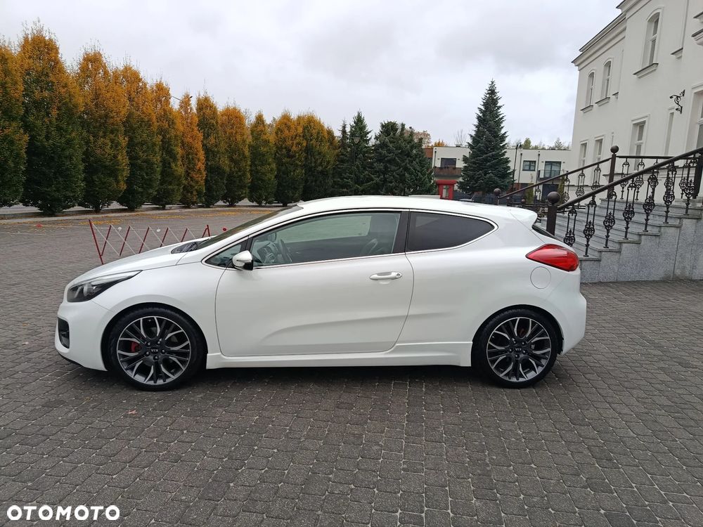 Kia Ceed Cee'd 1.6 T-GDI GT - 13