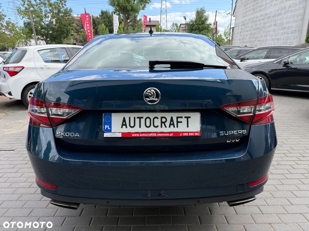 Skoda Superb 2.0 TSI 4x4 L&K DSG - 35