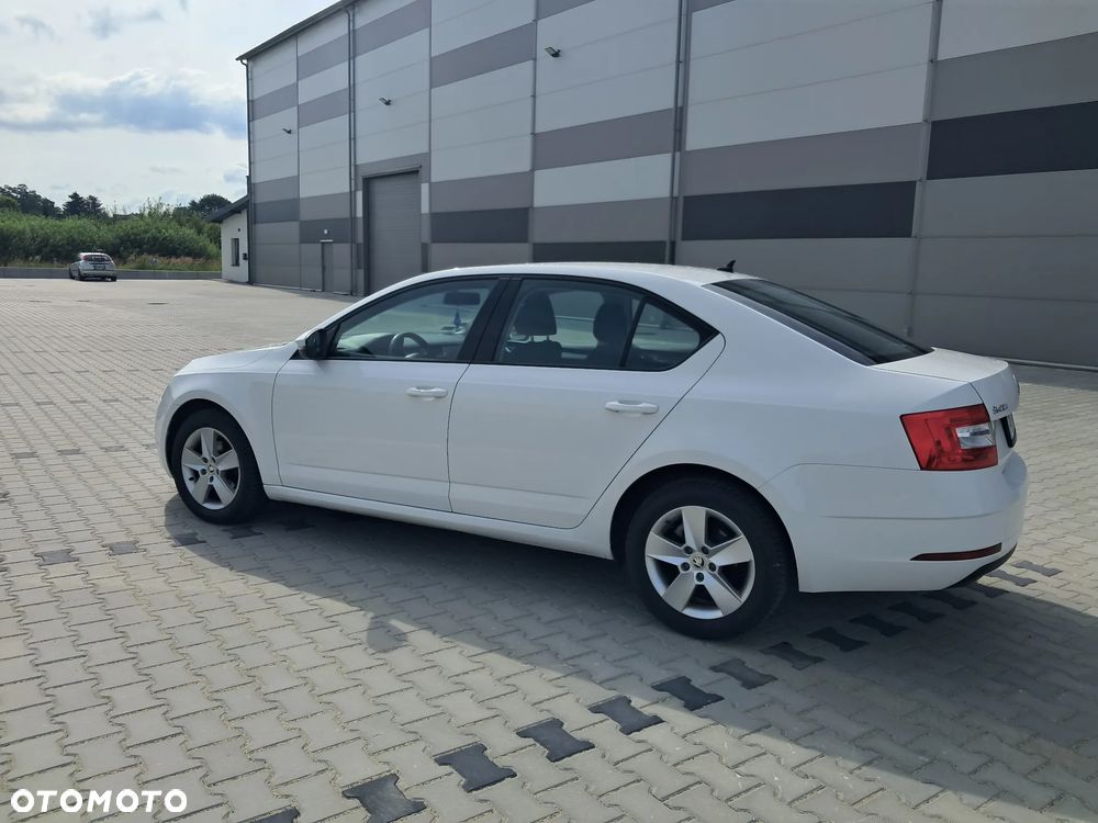 Skoda Octavia - 10