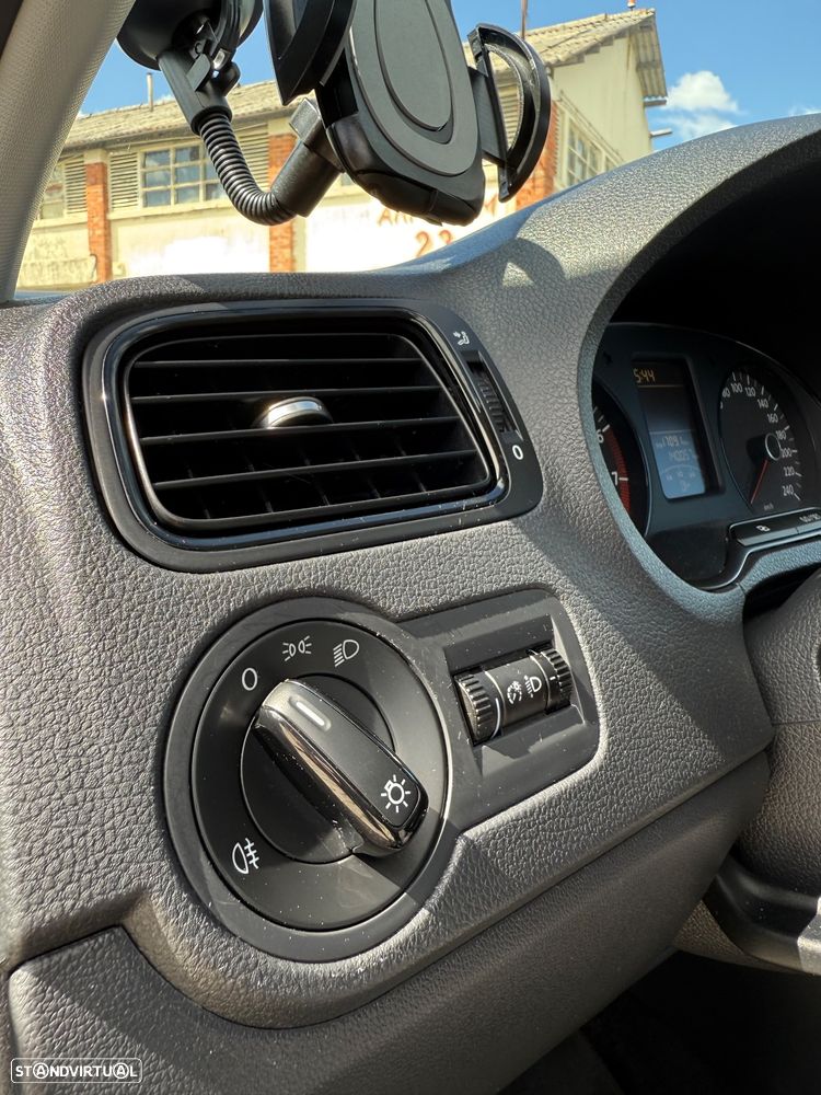 VW Polo 1.2 Trendline - 9