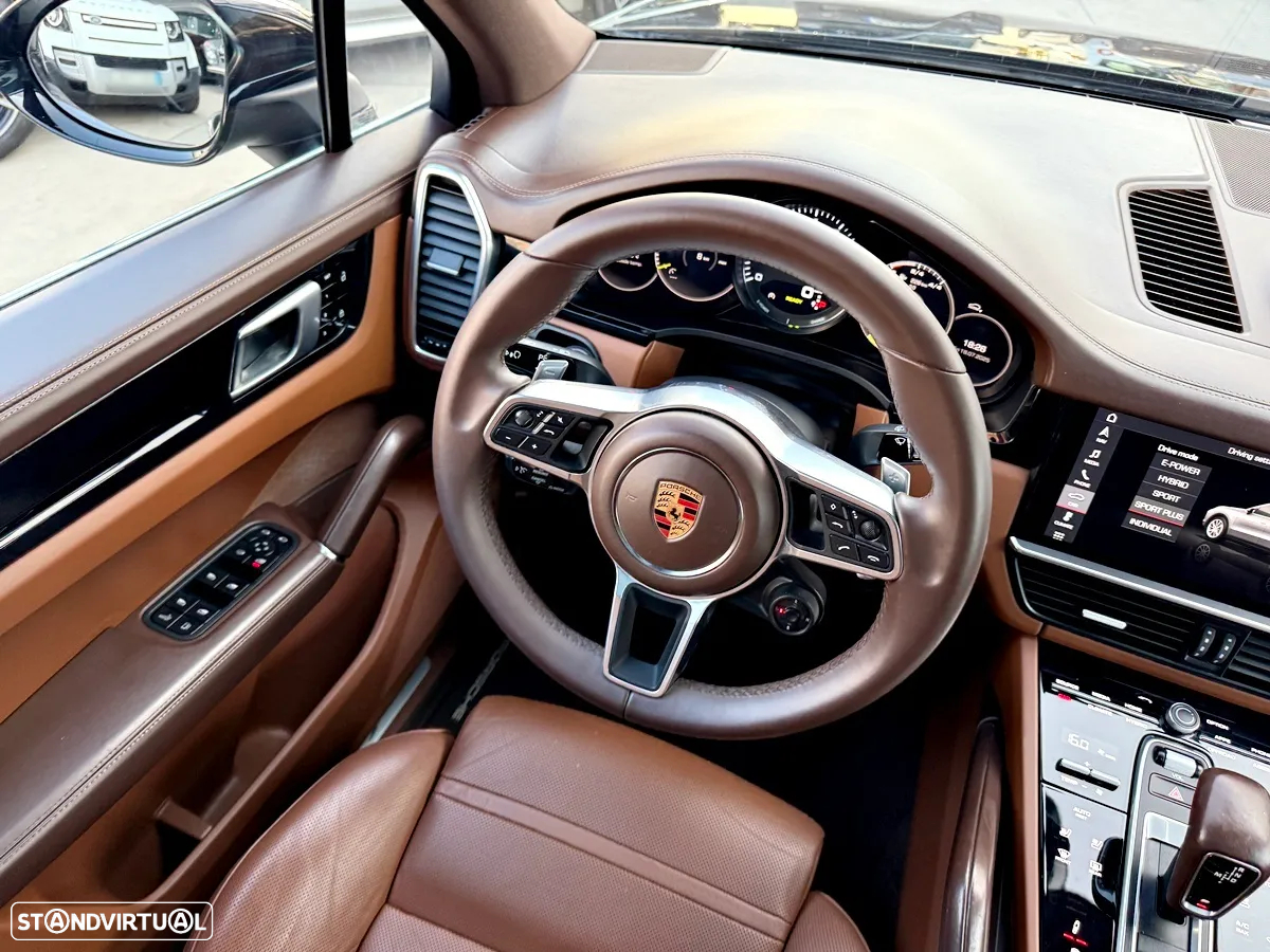 Porsche Cayenne E-Hybrid - 16