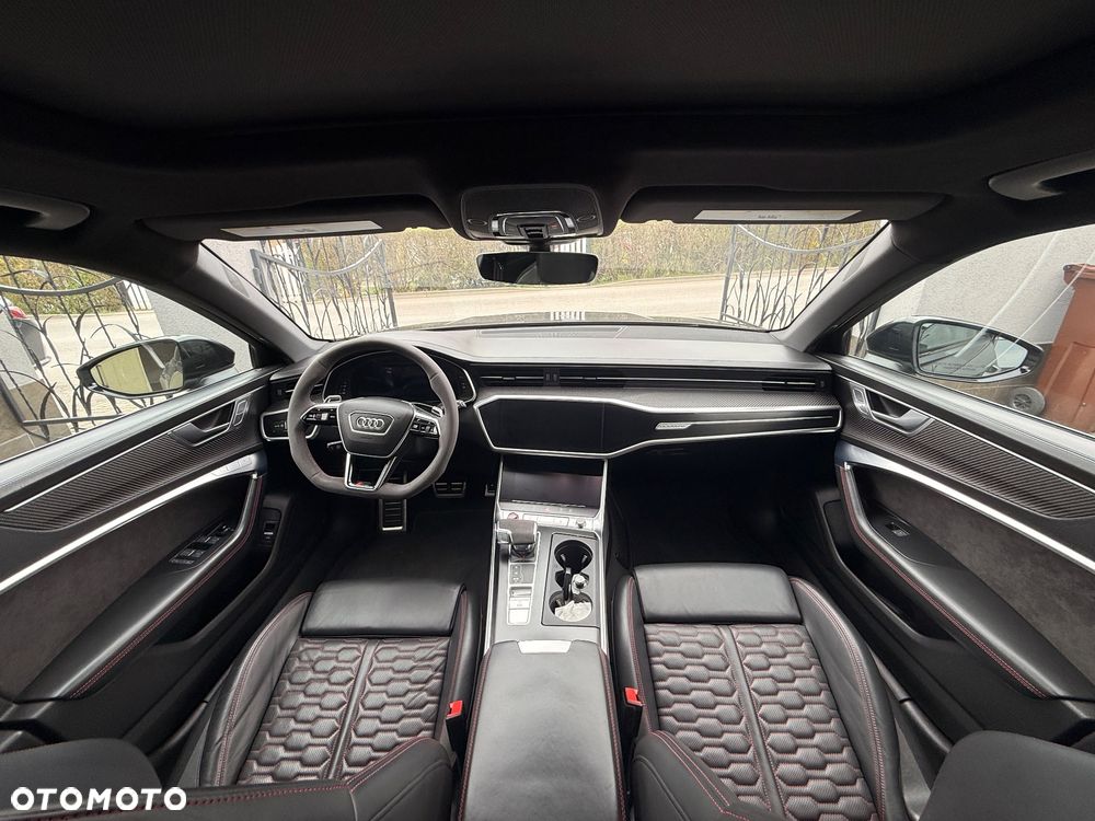 Audi RS6 Avant - 17
