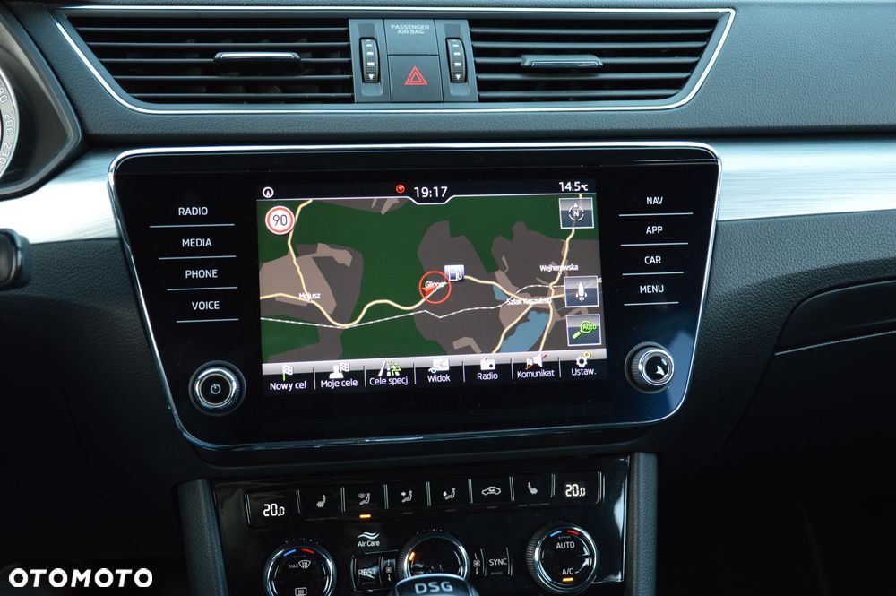 Skoda Superb 2.0 TDI SCR Sportline DSG - 16