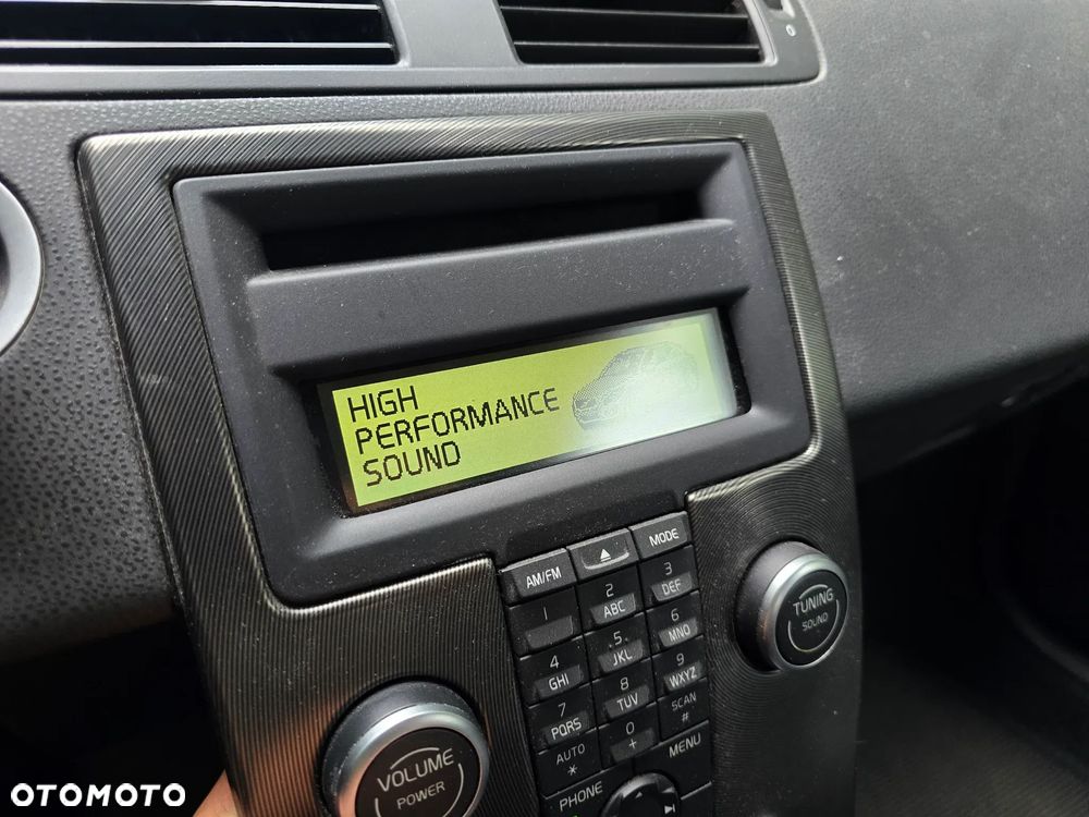Volvo C30 D2 DRIVe R-Design - 30