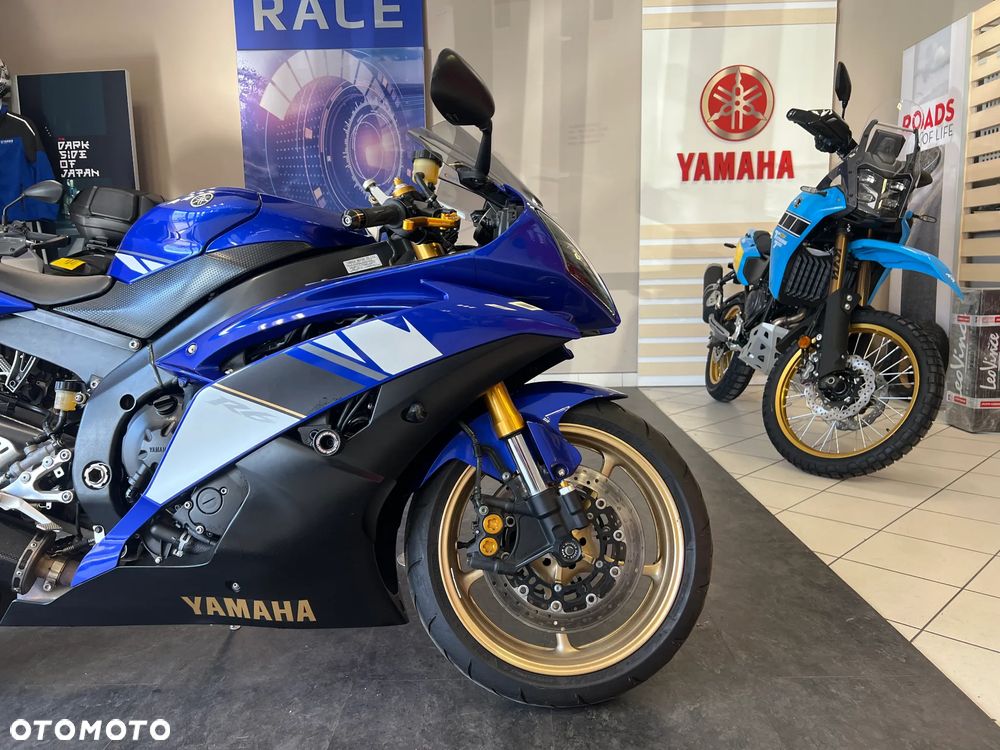 Yamaha R6 - 13