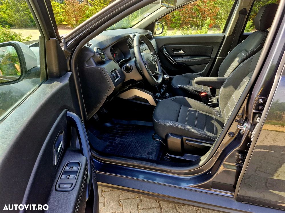 Dacia Duster 1.5 dCi 4x2 Prestige - 4