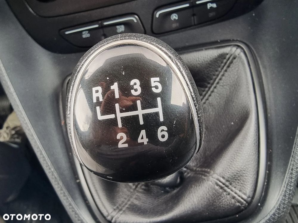 Ford Transit Connect - 10