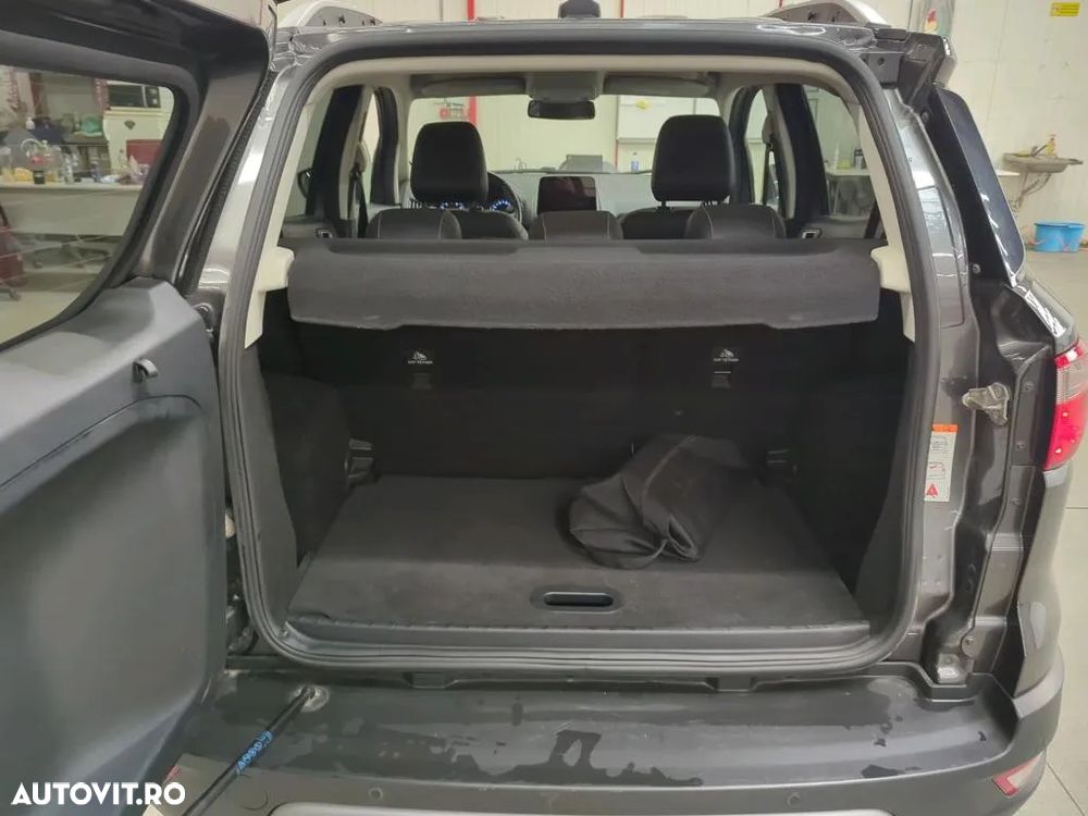 Ford EcoSport - 5