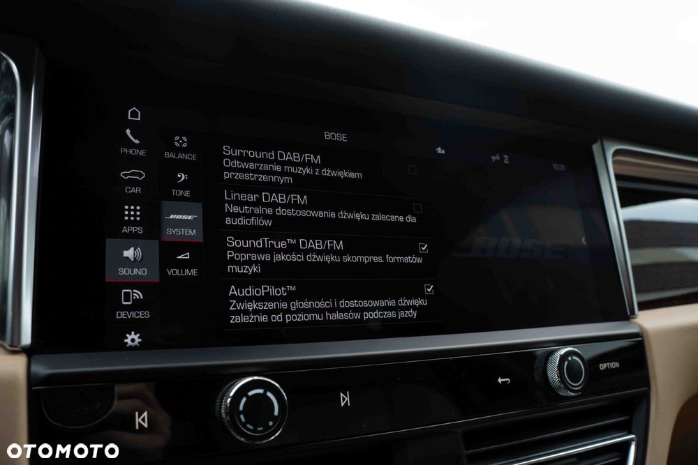 Porsche Macan Standard - 38