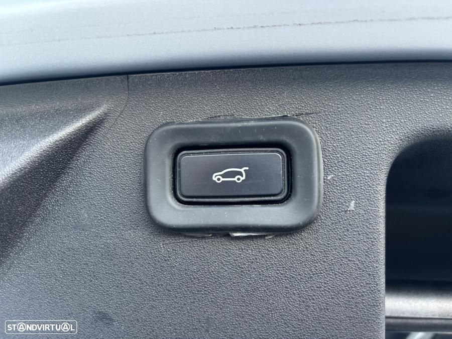 Land Rover Discovery Sport - 20