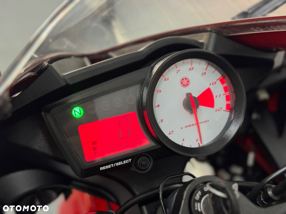 Yamaha R125 - 16