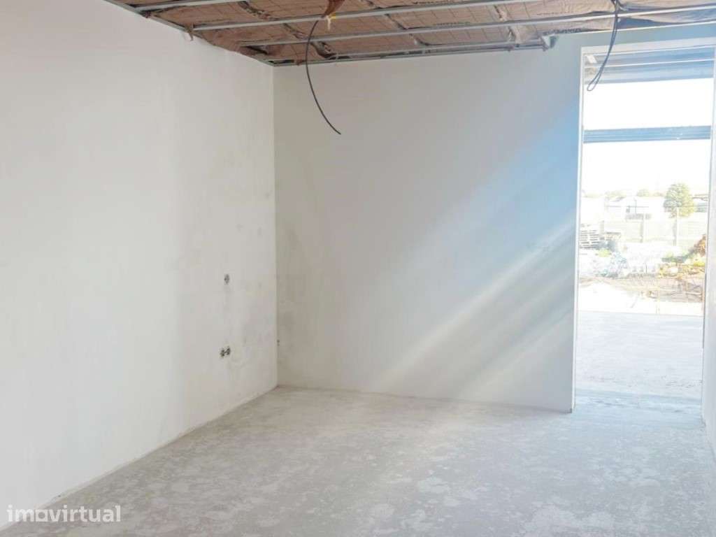 Apartamento T2 Aveiro, Esgueira, centro da cidade - Grande imagem: 5/15