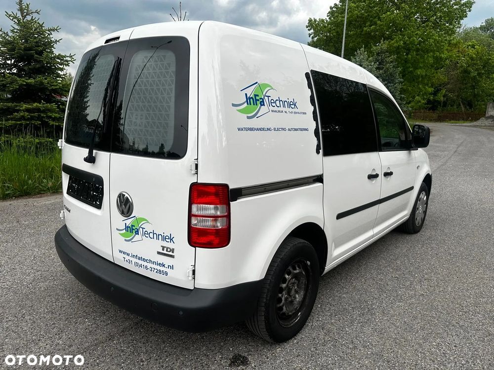 Volkswagen Caddy - 9