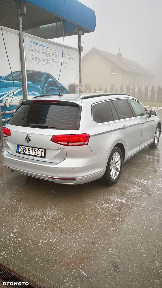 Volkswagen Passat - 3