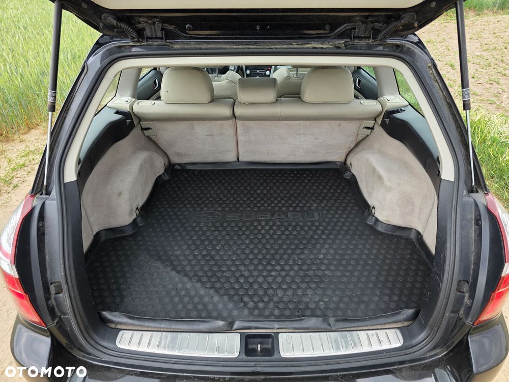 Subaru Legacy 3.0R Automatik Exclusive - 31